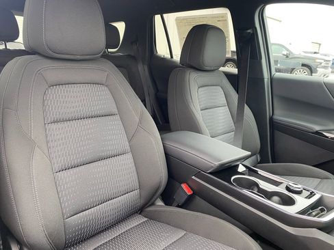 New 2026 Chevrolet Equinox LT w/ Safety and Technology Package image 18