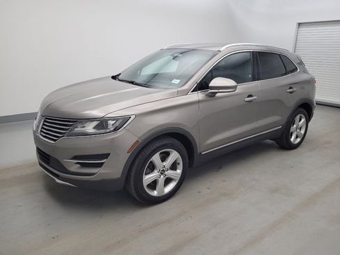 Used 2017 Lincoln MKC Premiere AWD/4WD image 2