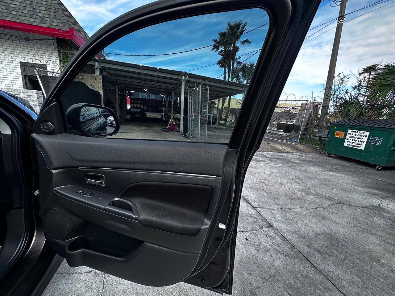 Used 2020 Mitsubishi Outlander Sport ES FWD image 16