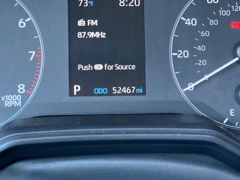 Used 2024 Toyota Corolla LE FWD image 41