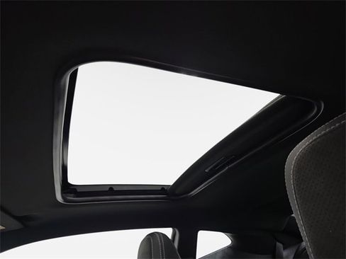 Used 2020 Chevrolet Camaro SS image 27