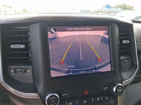Used 2020 RAM 1500 Laramie RWD image 21