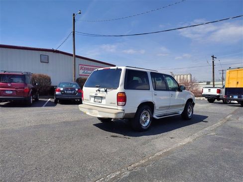 Used 1998 Ford Explorer 4WD 4-Door image 4