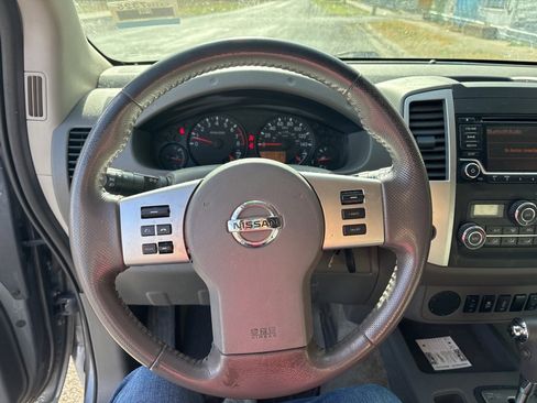 Used 2018 Nissan Frontier SV w/ Value Truck Package image 10