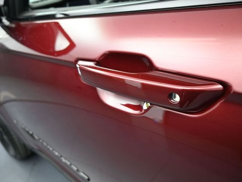 New 2025 Jeep Grand Cherokee Altitude RWD image 27