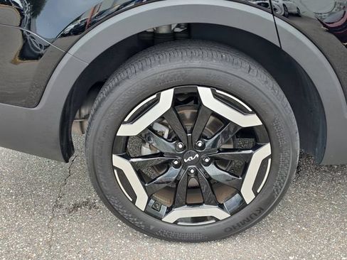 Used 2024 Kia Telluride S FWD image 5
