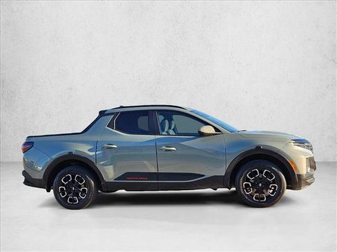 Used 2022 Hyundai Santa Cruz SEL Premium image 4