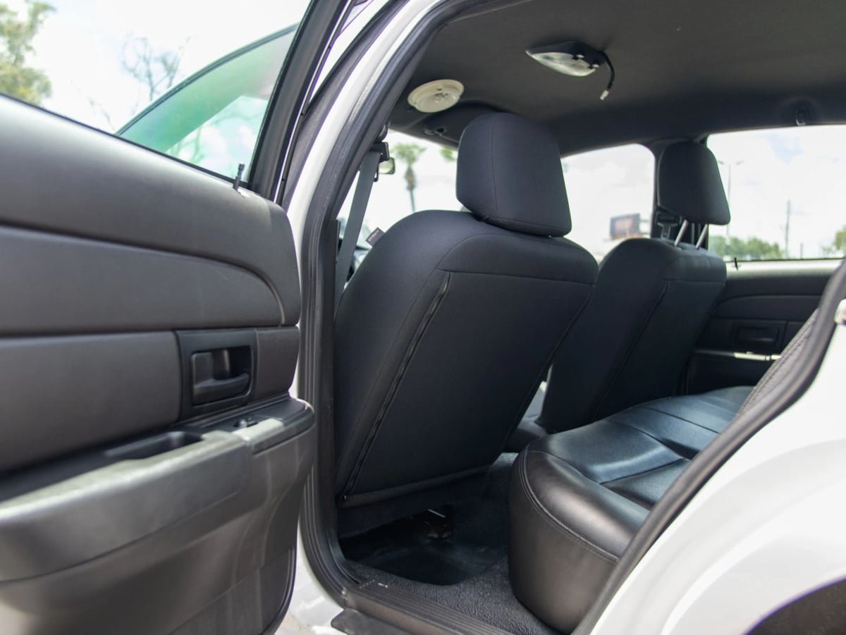 Used 2008 Ford Crown Victoria Police Interceptor RWD image 22