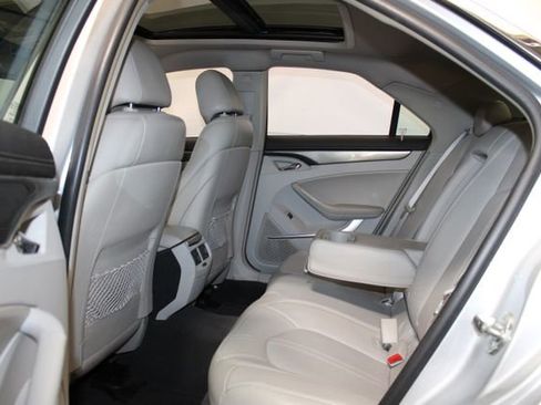 Used 2010 Cadillac CTS Performance image 6