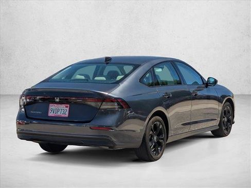 Used 2025 Honda Accord SE image 5