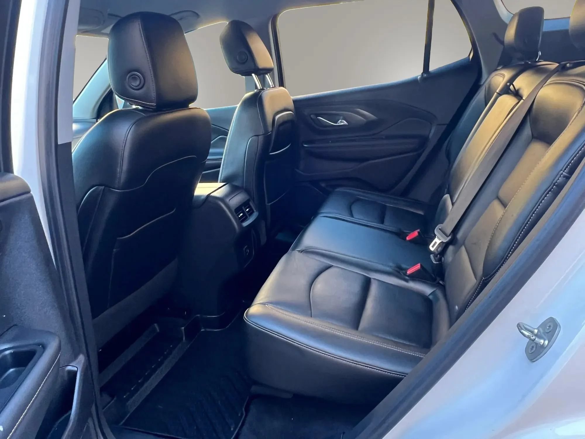 Used 2020 GMC Terrain SLT FWD image 27