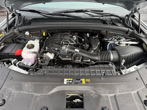 New 2025 Jeep Grand Cherokee Overland AWD/4WD image 55