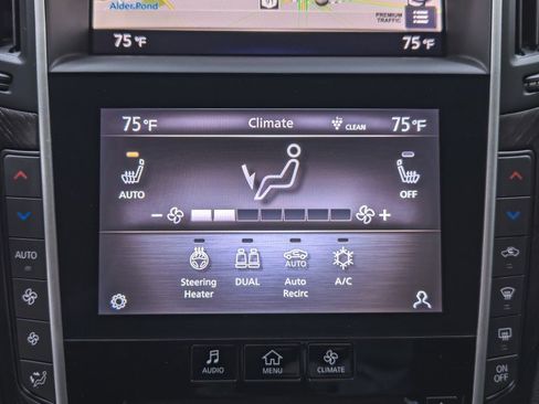 Used 2023 INFINITI Q50 Sensory image 40