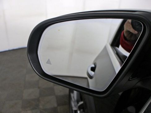 Used 2023 Mercedes-Benz GLA 35 AMG 4MATIC image 29