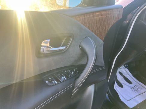 Used 2019 Nissan Armada SV w/ Driver Package image 12