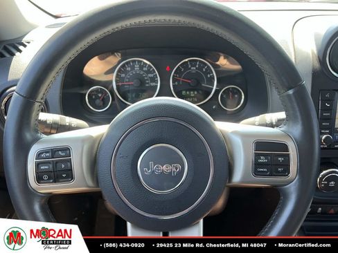 Used 2012 Jeep Patriot Limited w/ Sun/Sound Group AWD/4WD image 19