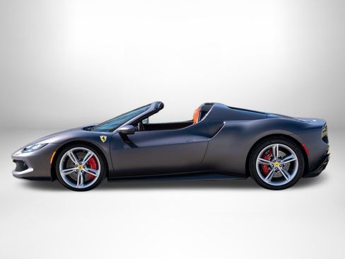 Used 2023 Ferrari 296 GTS RWD image 5