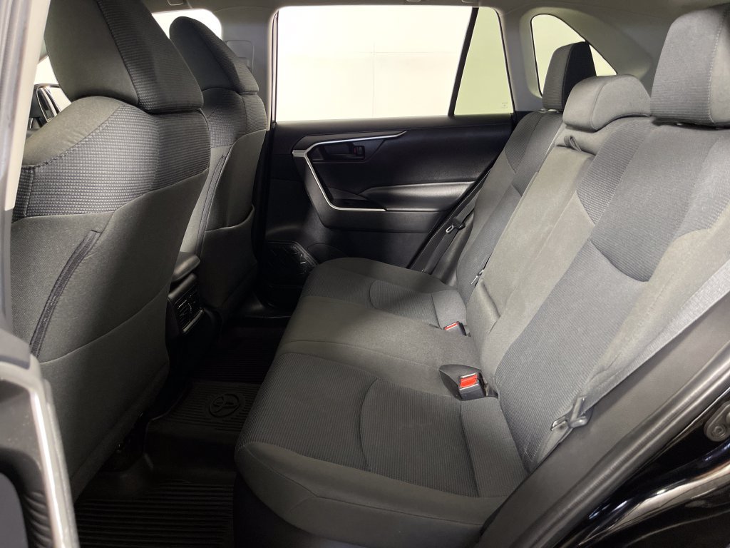 Certified 2023 Toyota RAV4 LE AWD/4WD image 13