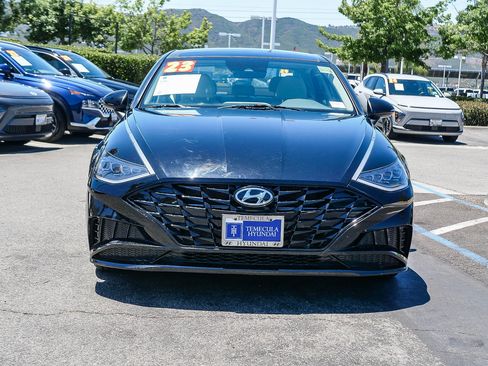 Certified 2023 Hyundai Sonata SEL w/ Convenience Package FWD image 2