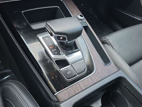 Used 2023 Audi Q5 2.0T Prestige image 16