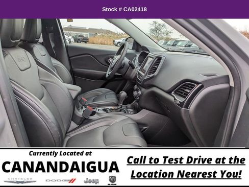 Used 2023 Jeep Cherokee Altitude Lux image 24