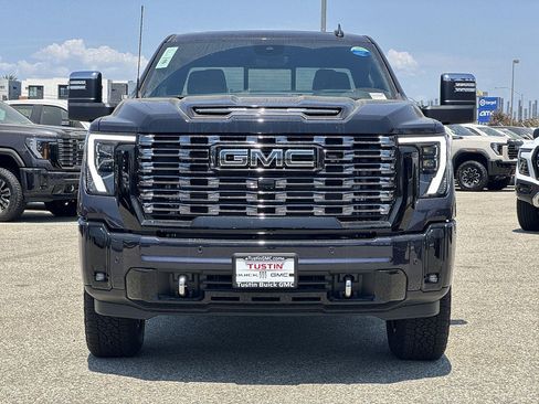 New 2026 GMC Sierra 2500 Denali Ultimate w/ Max Trailering Package AWD/4WD image 2