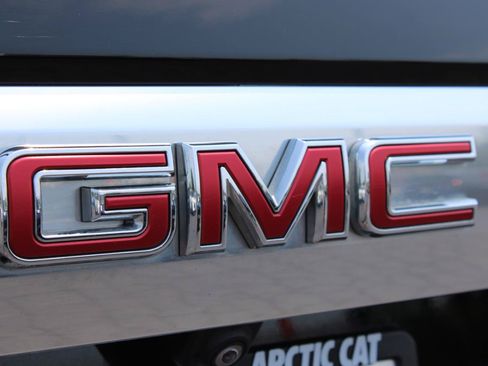 Used 2023 GMC Yukon Denali AWD/4WD image 9