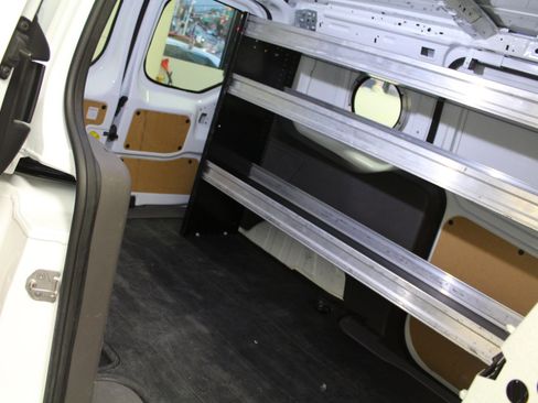 Used 2022 Ford Transit Connect XL image 23