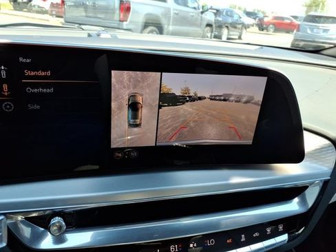 Used 2023 Cadillac Lyriq 2WD image 31