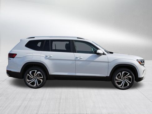 Certified 2023 Volkswagen Atlas SEL image 8