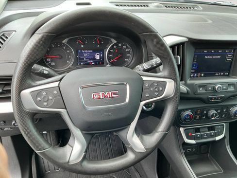 Used 2022 GMC Terrain SLE w/ Driver Convenience Package FWD image 12