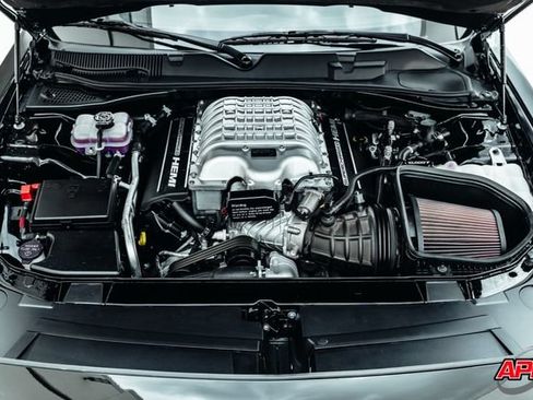 Used 2020 Dodge Challenger SRT Hellcat Redeye RWD image 5