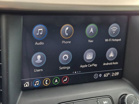 Used 2021 GMC Acadia Denali w/ GMC Pro Grade Package image 7