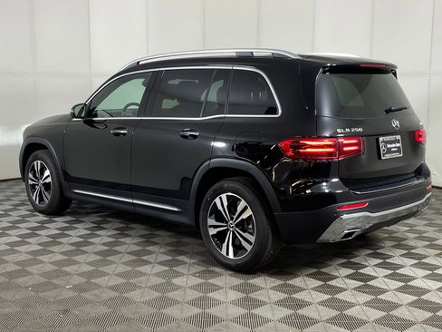 New 2025 Mercedes-Benz GLB 250 4MATIC image 3