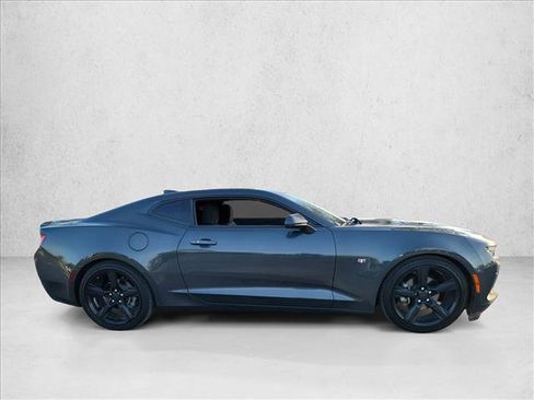 Used 2018 Chevrolet Camaro LT w/ RS Package image 4
