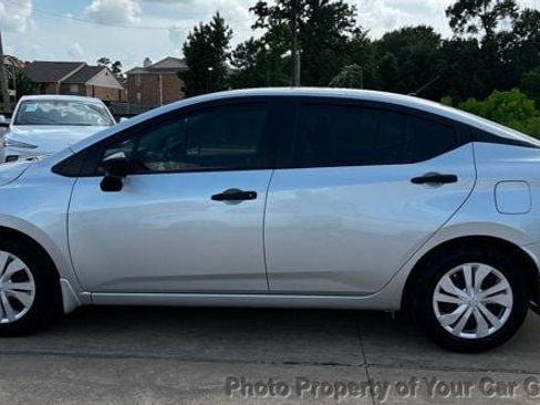 Used 2024 Nissan Versa S w/ Trunk Package FWD image 11