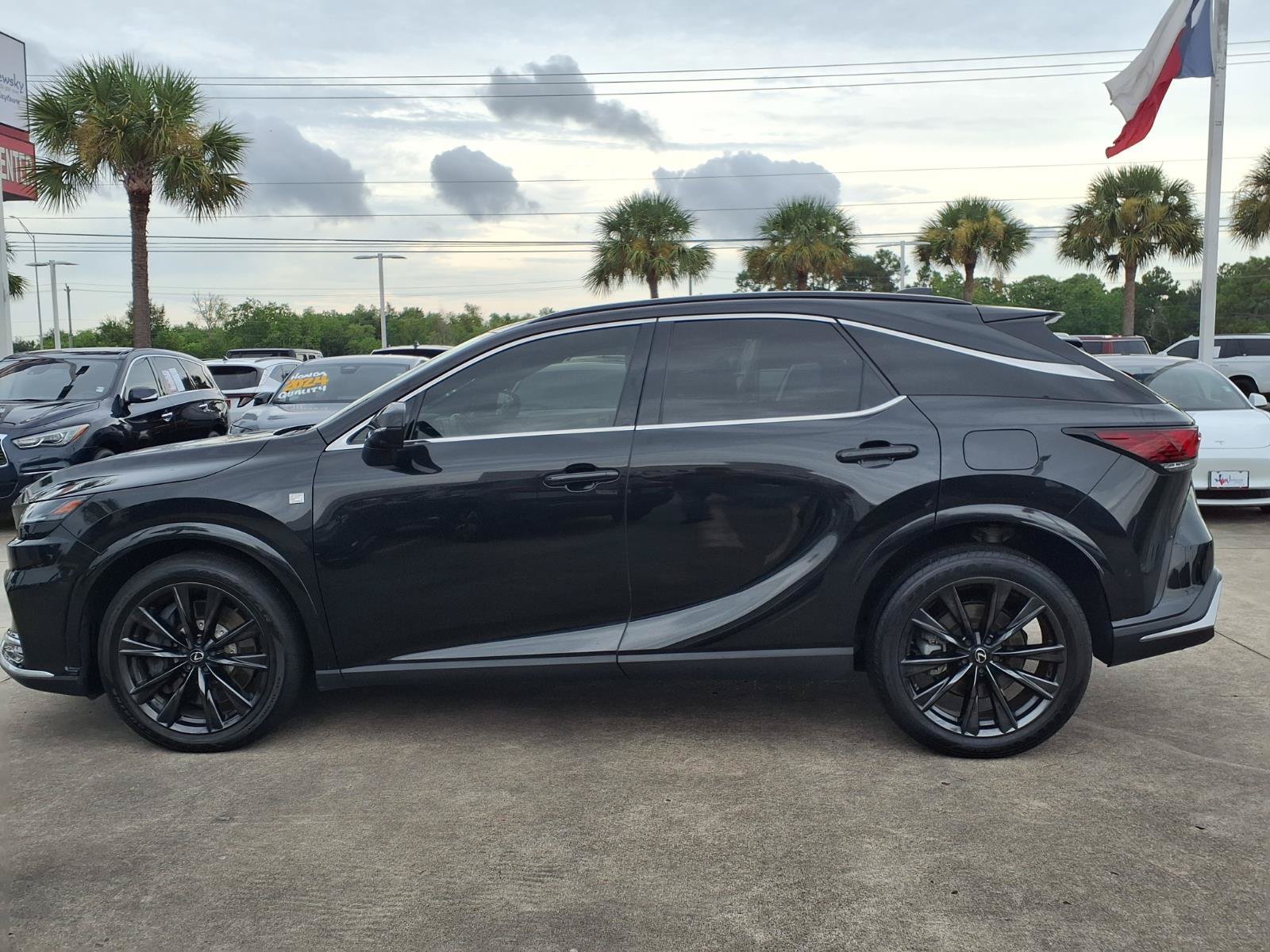 Used 2024 Lexus RX 350 F Sport w/ Convenience Package AWD/4WD image 9