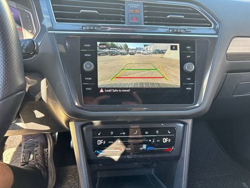 Used 2023 Volkswagen Tiguan SEL R-Line image 13