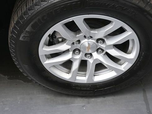 Used 2022 Chevrolet Silverado 1500 LT w/ Safety Package image 28