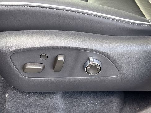 New 2026 Buick Enclave Avenir w/ Super Cruise Package image 18