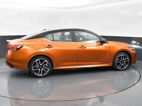 New 2025 Nissan Sentra SR w/ SR Premium Package image 8