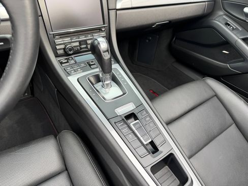 Used 2013 Porsche Boxster S image 40