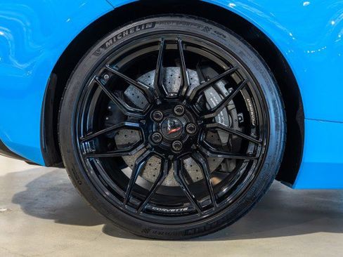 Used 2024 Chevrolet Corvette Z06 w/ Z07 Performance Package RWD image 25