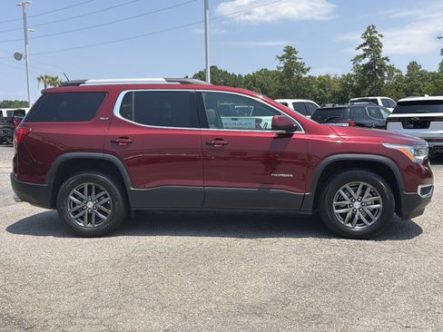 Used 2017 GMC Acadia SLT FWD image 13