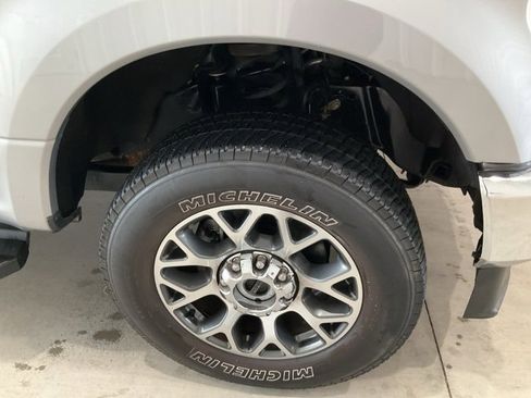 Used 2020 Ford F250 Lariat w/ Lariat Ultimate Package image 28