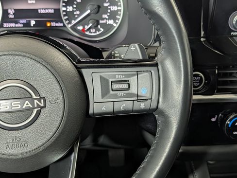 Used 2022 Nissan Pathfinder SV w/ SV Premium Package AWD/4WD image 20