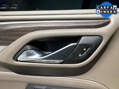 Used 2023 GMC Yukon XL Denali w/ Denali Reserve Package image 24