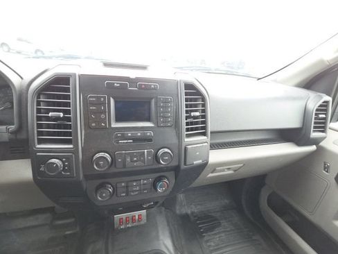 Used 2019 Ford F150 XL w/ Equipment Group 101A Mid AWD/4WD image 14