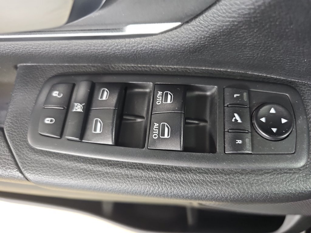 Used 2019 RAM 1500 Big Horn AWD/4WD image 33