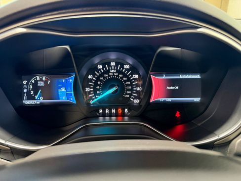 Used 2014 Ford Fusion SE w/ Equipment Group 202A FWD image 30